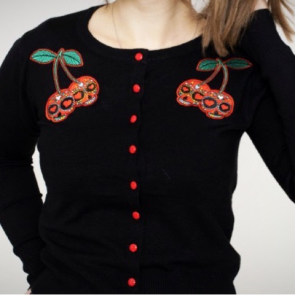 BANNED PINUP SWEATER